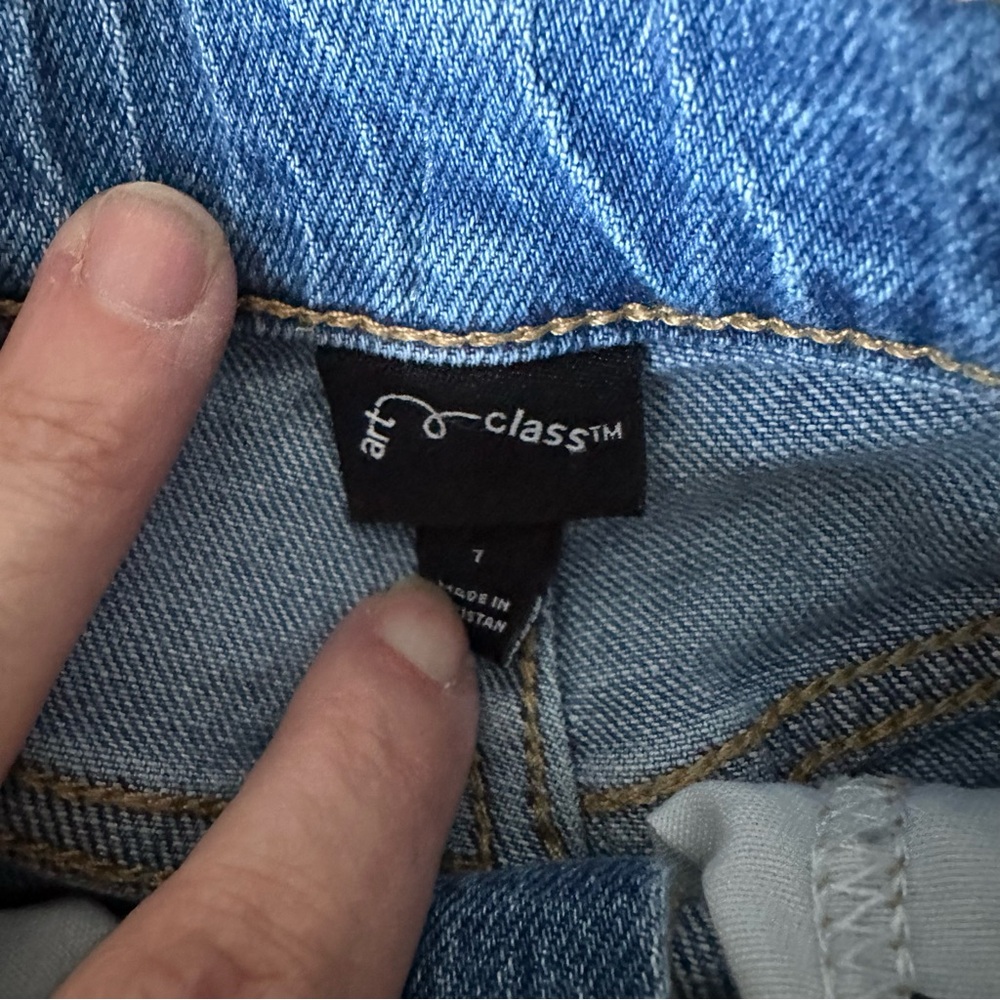 Girls Ripped Jeans - Picture 3 of 3